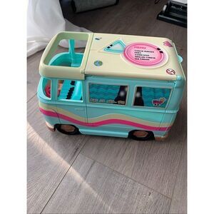 LOL Surprise! Doll Grill & Groove Camper Transforming Vehicle MGA Playset 2022